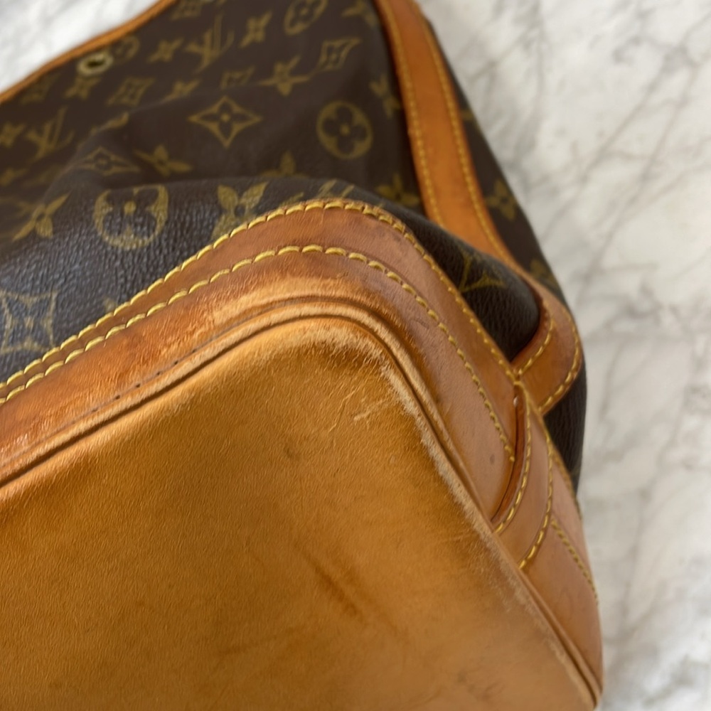 Louis Vuitton Brown Monogram Canvas Shoulder bucket bag - Picture 8 of 14